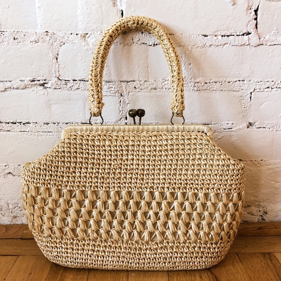 Vintage Handbags - Vintage Woven Clutch of Your Dreams
